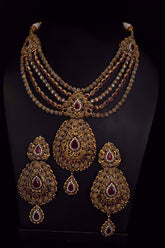 Ruby With Zircon Set Tehxeeb London